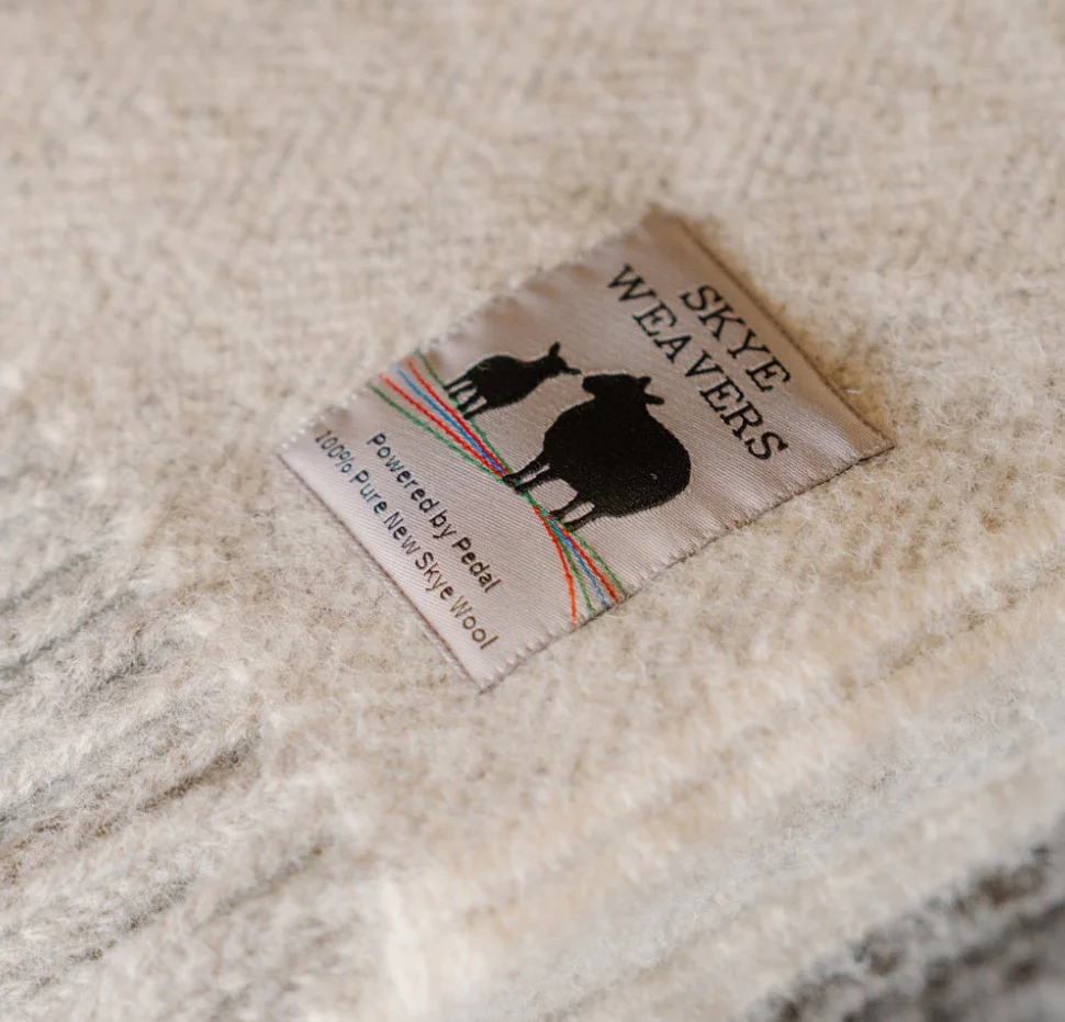 End Fold Woven Labels - Image 3